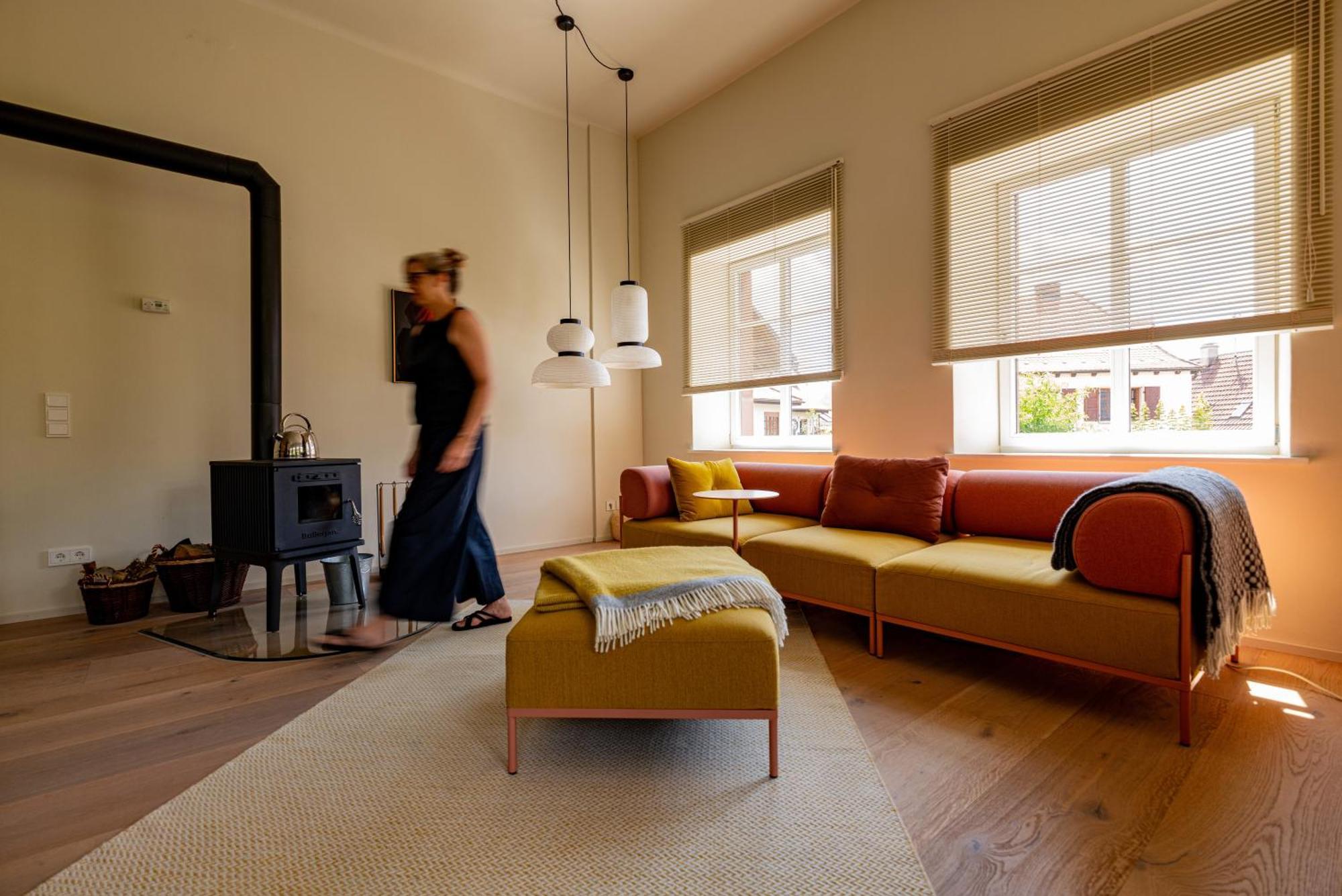 Grosse Pause Altes Schulhaus Schweigen Appartement Buitenkant foto